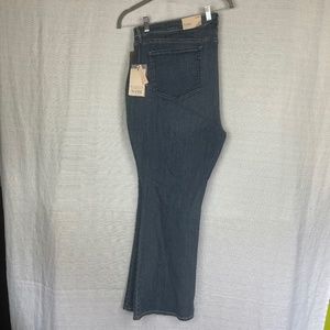 NWT NYDJ Women's Size 10W 26WP Blue Cotton Denim Bootcut Jeans #422